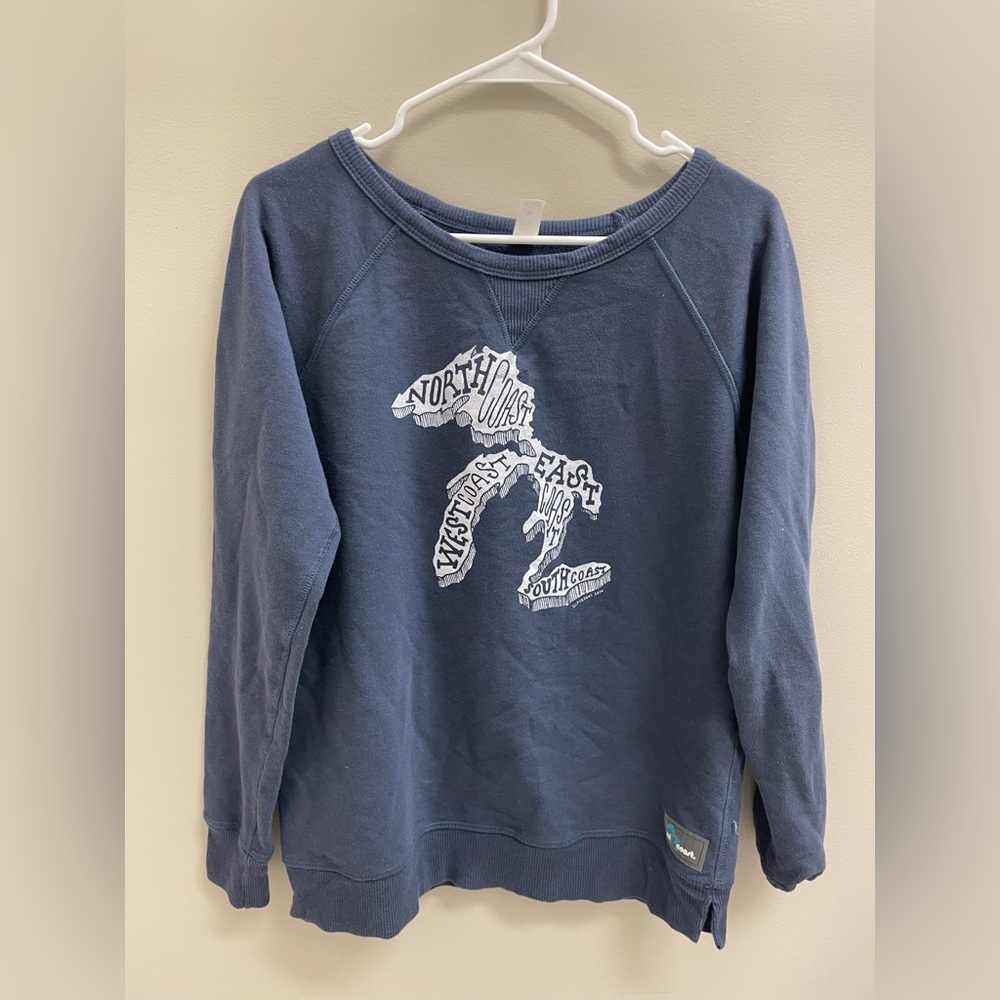 Great Lakes Women’s Sweatshirt - Michigan